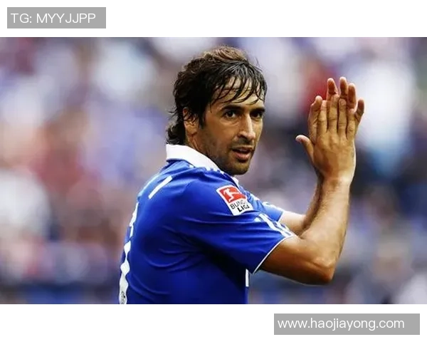 全球足球巨星全景盘点现役明星球员及其精彩瞬间