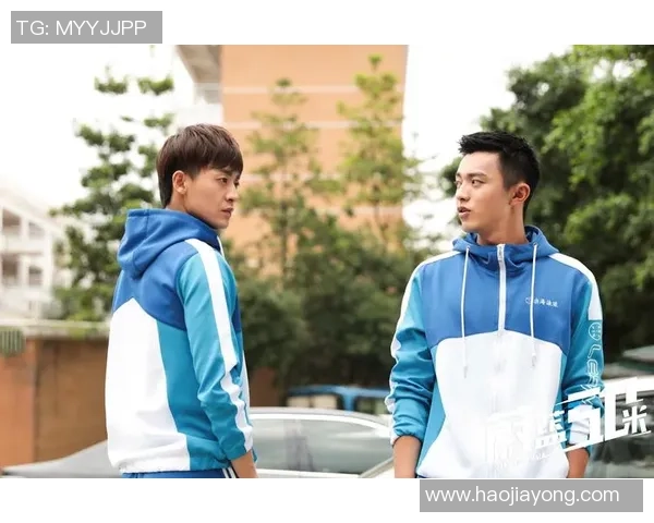 徐洋：从青涩少年到足球场上的璀璨明星之路